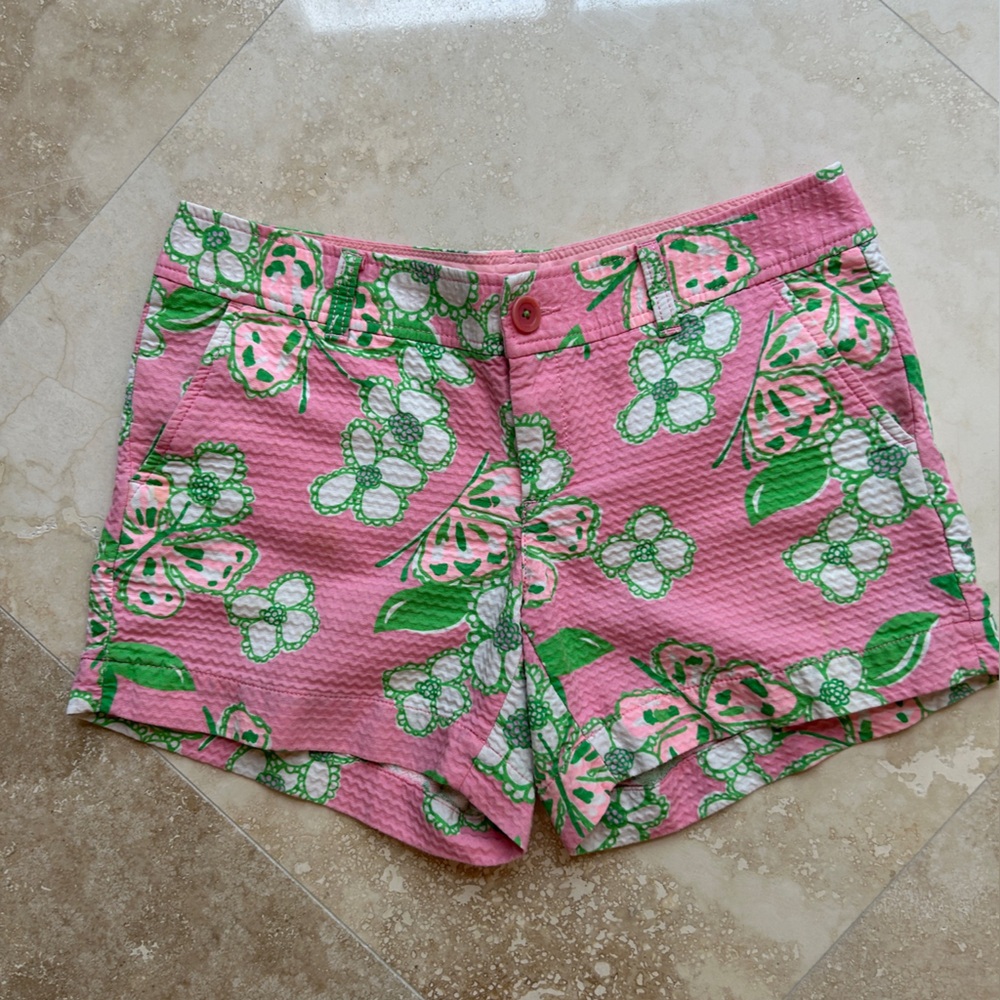 Lilly Pulitzer Pink and Green Shorts Vibrant Tropical Print